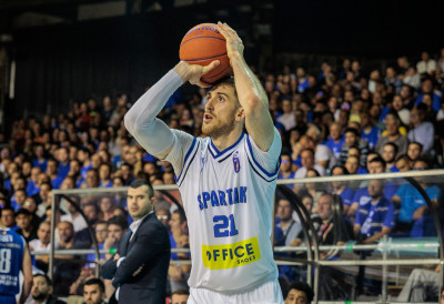 ЈЕДАН ОД НАЈБОЉИХ КОШАРКАША БОСНЕ И ХЕРЦЕГОВИНЕ НЕЋЕ ИГРАТИ ПРОТИВ СРБИЈЕ  Лазић револтиран због Савеза