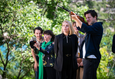 TАЈНА СВАДБА КОЈА СПАЈА БЕОГРАД И ЗАГРЕБ! Стиже нови филм у којем глуме легенде: Ова БАЛКАНСКА ЉУБАВНА ПРИЧА је НА ИВИЦИ ИНЦИДЕНТА (ФОТО, ВИДЕО)