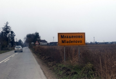 Младеново не памти овакву трагедију: "СВЕ СУ ТО ВРЕДНИ И ПОШТЕНИ ЉУДИ" Комшије о четворо погинулих код Руме: Да ли је ово главни узрок СТРАВИЧНЕ НЕСРЕЋЕ