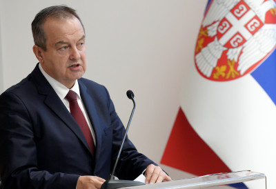 Дачић најавио: СТИЖУ ДВЕ МОЋНЕ Е-УСЛУГЕ МУП-А Крај папирима, чекању и одласку у станицу СВЕ ДОСТУПНО У НЕКОЛИКО КЛИКОВА