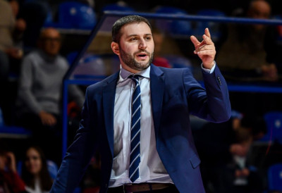 УРАДИЋЕМО СВЕ ДА ЗАДРЖИМО КУЛТ РЕПРЕЗЕНТАЦИЈЕ – Јовановић помоћник Алимпијевићу: Бићемо спремни за први „прозор“