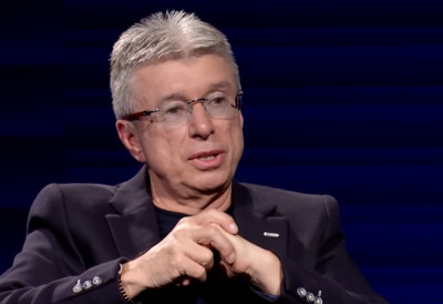 СНИМАЋЕ СЕ ФИЛМ О САШИ ПОПОВИЋУ! Његова супруга открила неке ДЕТАЉЕ