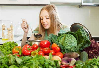МОЋНА НАМИРНИЦА ЗА ТЕЛО И УМ! Суперхрана која штити од упала и смањује ризик од болести, ЈЕДНА ПОРЦИЈА дневно је довољна