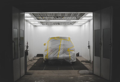 ГАРАЖЕ И ПАРКИНГ МЕСТА ТАКОЂЕ ПЛАЋАЈУ ПОРЕЗ! Ево шта све закон третира као непокретност и на шта ВЛАСНИЦИ морају да рачунају