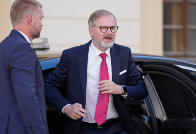 ПАЛА ВЛАДА У ЧЕШКОЈ Председник Петр Павел прихватио оставку премијера Фијале