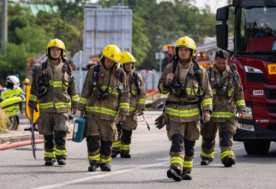 КРАЈ АКЦИЈЕ СПАСАВАЊА У ХОНГ КОНГУ, ПОЧИЊЕ ИСТРАГА Погинуло 128 особа, око 200 НЕСТАЛО