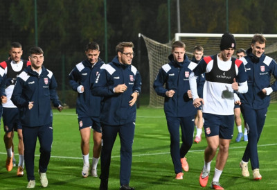 „ОРЛИЋИ“ НА ОКУПУ – Бата Мирковић: Новембарски термин специфичан, тежак посао против Чешке и САД