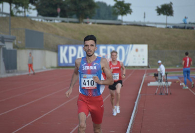 ЕЛЗАН БИБИЋ НАПАДА ДРЖАВНИ РЕКОРД: Све спремно за Београдски полумаратон