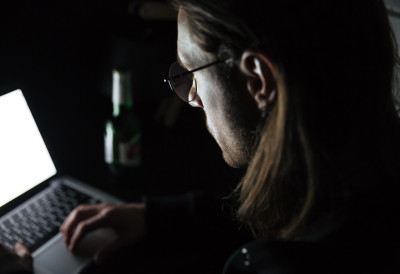 ВИШЕ ОД 50 УХАПШЕНИХ ЗБОГ ДЕЧЈЕ ПОРНОГРАФИЈЕ Велика акција полиције у Масачусетсу