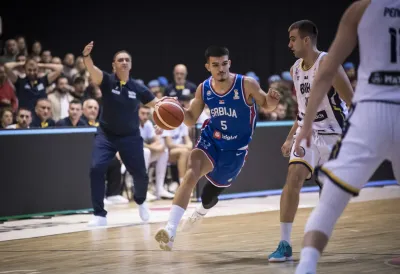 КОШАРКАШИ СРБИЈЕ СЛАВИЛИ У ДРАМИ У САРАЈЕВУ У КВАЛИФИКАЦИЈАМА ЗА СП Танасковић разбио БиХ