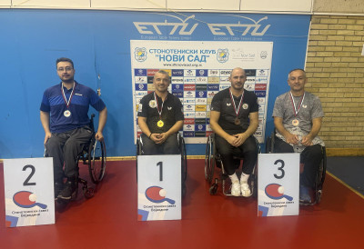 СПИНОВЦИ ДОМИНИРАЛИ на Првенству Војводине за парастонотенисере
