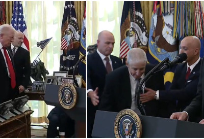 ПОЗЛИЛО МУ ПОРЕД ТРАМПА Драма уживо у Овалном кабинету, директор фармацеутске компаније колабирао усред обраћања ПОГЛЕДАЈТЕ ТРАМПОВУ РЕАКЦИЈУ (ВИДЕО)