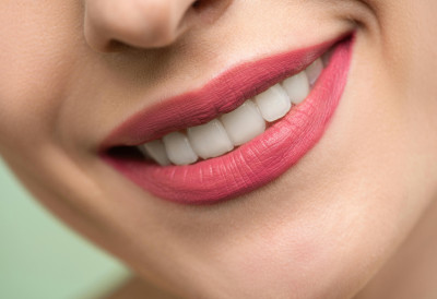 НЕЋЕ ЗУБИ ВИШЕ БОЛЕТИ НИ ПРОПАДАТИ! Гел чини оно што до сада нисмо могли ни да замислимо