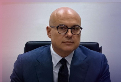 БЛОКАДЕРСКА ОПОЗИЦИЈА НАМЕЋЕ ХАОС 13 МЕСЕЦИ, УДАРА ЖЕНЕ! БОГУ ХВАЛА ДА СМО САЧУВАЛИ ДРЖАВУ Лидер СНС Вучевић о нападу у Ћациленду и инцидентима у изборном дану