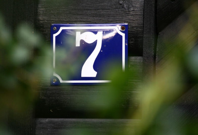 Нумеролози откривају: ШТА ЗНАЧИ БРОЈ ВАШЕ КУЋЕ И КАКО УТИЧЕ НА СУДБИНУ Сазнајте шта вам заиста доноси