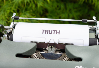 ЗБОГ ПИТАЊА ЕВРОПСКОЈ КОМИСИЈИ Италијански новинар остао без посла ПОМЕНУО ЈЕ РУСИЈУ, УКРАЈИНУ, ИЗРАЕЛ И ГАЗИ