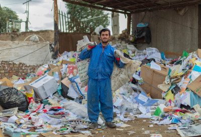 ЕВРОПА ОД СМЕЋА ПРАВИ СТРУЈУ, А СРБИЈА ГА ГОМИЛА НА ДЕПОНИЈУ Греју градове ОТПАДОМ, који може да греје ПОЛА ЗЕМЉЕ