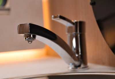 "ВОДОВОД" САНИРА ХАВАРИЈУ Део Новог Сада без воде