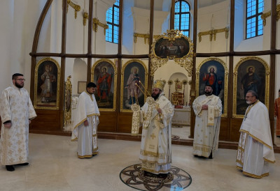 ВЛАДИКА ОСЕЧКО-ПОЉСКИ И БАРАЊСКИ ХЕРУВИМ ЗА ДНЕВНИК У СУСРЕТ БОЖИЋУ: Нашем целокупном народу потребно је јединство, да живимо у слози! Преци су нам оставили веру и наслеђе