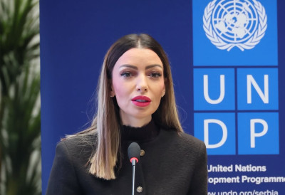 "СТАВЉАЈУ МЕТУ НА ЧЕЛО ПРЕДСЕДНИКУ" Министарка Месаровић најоштрије осудила претње Вучићу- Послала јасну поруку блокадерима