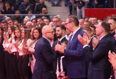 ХТЕЛИ СУ ХАОС И КРВ, А ДОБИЛИ ЗИД Како је Србија зауставила обојену револуцију: Вучић и Вучевић одбранили државу