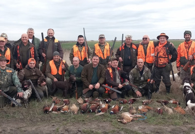 ТРАДИЦИОНАЛНИ ГОСТИНСКИ ЛОВ У БОКИ За два и по сата пало 45 фазана