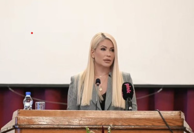 ПИТАЊА О КОЈИМА ЈЕ ПРЕГОВАРАО БОРКО СТЕФАНОВИЋ ПОСТАЛА НЕРЕШИВА ЗБОГ ОНОГА ШТО ЈЕ ПРЕЋУТАО Божић: "Од националног значаја је да каже око чега је преговарао тајно, да грађани Србије не би испаштали"