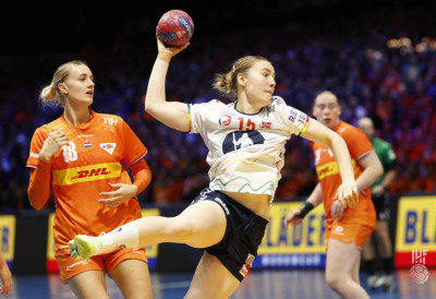 РУКОМЕТАШИЦЕ НОРВЕШКЕ И НЕМАЧКЕ У БОРБИ ЗА СВЕТСКИ ТРОН (17.30):Скандинавке желе да обједине титуле