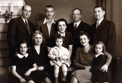 ЗНАМЕНИТЕ НОВОСАДСКЕ ПОРОДИЦЕ - БЕРИЋ У нове крајеве с племићком титулом