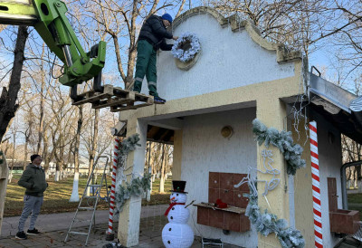 ЦЕНТАР СРПСКОГ ИТЕБЕЈА  У ПРАЗНИЧНОМ ДУХУ Све се може кад се мештани сложе