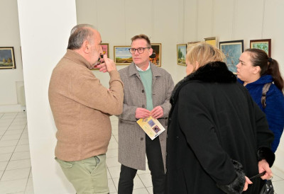 У КУЛИ ИЗЛОЖБА УДРУЖЕЊА ОБОЛЕЛИХ ОД МПС Изложено 25 радова који се могу купити