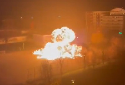 (ВИДЕО) „ПРОБУДИЛА МЕ СТРАХОВИТА ЕКСПЛОЗИЈА“ Две снажне детонације узнемириле становнике усред ноћи ГРАЂАНИ МИСЛИЛИ ДА СЕ РУШИ ЗГРАДА