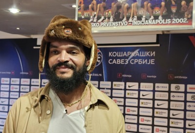 (ВИДЕО) 10 РАКИЈА, ПА НА ДЕРБИ Бивша НБА звезда одушевљена: Питао сам Дивца о чему се ради, ово је нешто САСВИМ ДРУГАЧИЈЕ