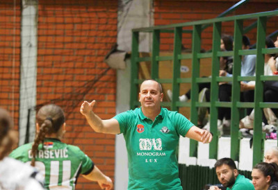 ОДЛАЗАК ВЛАДЕ ШИМИЧИЋА ПОТВРДИО ТУРОБНУ СТВАРНОСТ ИНЂИЈСКОГ ЖЕНСКОГ РУКОМЕТНОГ КЛУБА: Жеља у великим проблемима