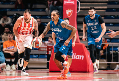 ПОНОВО ПРОБЛЕМАТИЧНО СУЂЕЊЕ ЗА КОШАРКАШЕ СПАРТАКА Ништа од пете победе заредом над Звездом