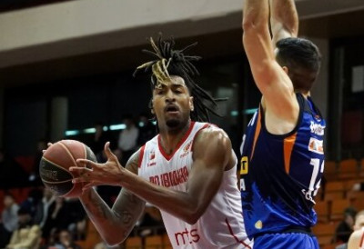 ПОСЛЕ ПОБЕДЕ НОВОСАДСКИХ КОШАРКАША НАД ЛИДЕРОМ КЛС-а, ТИМОМ ЗЛАТИБОРА  Воша се диже све више