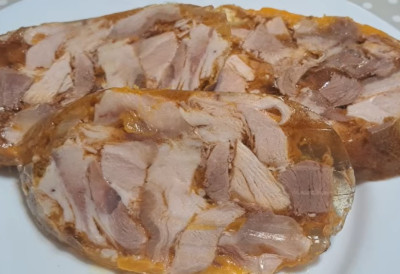 СКАНДАЛ У МЕСНОЈ ИНДУСТРИЈИ Листерија подигла узбуну ОВАЈ ПРОИЗВОД СЕ ХИТНО ПОВЛАЧИ СА ТРЖИШТА