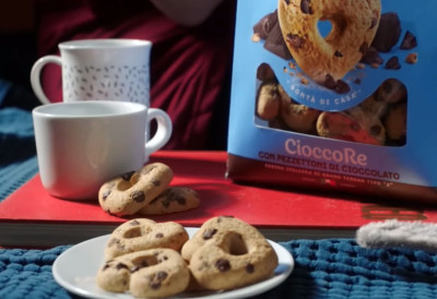 НЕ КУПУЈТЕ СЛАТКИ КЕКС СА БАДЕМОМ! Садржи јак отров, цијанид из коштица ЕВО ОДАКЛЕ ГА ПОСЕДУЈЕ