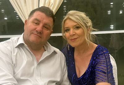 (ФОТО) СРБИН ПРЕМИНУО У АВИОНУ Позлило му на лету за Београд, удовица жели да се захвали човеку који му је ПРУЖИО ПРВУ ПОМОЋ