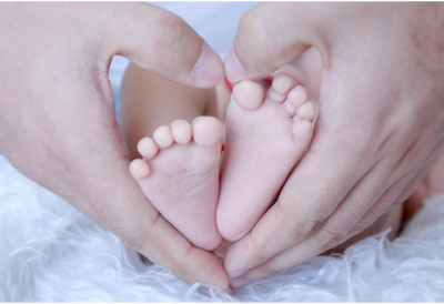 ПРВИ ПУТ У ЛЕСКОВЦУ ОТАЦ ПРИСУСТВОВАО ПОРОЂАЈУ Новопечени тата пресекао пупчану врпцу ДИРЕКТОР БОЛНИЦЕ ОТКРИО ОСТАЛЕ ДЕТАЉЕ