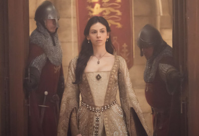 ОСЕЋАЛА САМ СЕ КАО ПРИНЦЕЗА! Српска глумица ЗАИГРАЛА У АМЕРИЧКОЈ СЕРИЈИ „Робин Худ”, па проговорила О САРАДЊИ СА ШОНОМ БИНОМ: „Велики је професионалац и сјајан глумац”