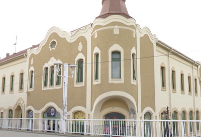 НА ПРОДАЈУ ЈОШ ЈЕДАН ДВОРАЦ ЛАЗАРА ДУНЂЕРСКОГ Ово здање се продаје по МНОГО ВЕЋОЈ ЦЕНИ од дворца Соколац