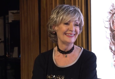 „Ја ћу изабрати...“ ЛЕПА ЛУКИЋ ЋЕ СНИМАТИ ФИЛМ О СВОМ ЖИВОТУ Певачица открила како ће се бирати глумице и најемотивније сцене филма