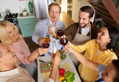 Родитељима лакнуло, могу да се опусте! ОВО ЈЕ НОВИ ТРЕНД НА СВЕТОГ НИКОЛУ Ево где децу данас остављају, а нису бака и дека