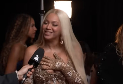 УШЛА МЕЂУ ОДЛИКАШЕ - БИЈОНСЕ ПОСТАЛА МИЛИЈАРДЕРКА „Желела са да следим Мадонине стопе и будем моћна звезда“