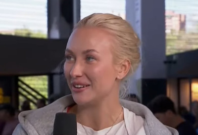 (ФОТО) НАЈЛЕПША ТЕНИСЕРКА ЗАПАЊИЛА СВЕТ! Анастасија била Рускиња, сада је Аустријанка!