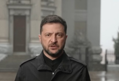 ЗЕЛЕНСКИ ВРДА, НАЈАВИО РЕФЕРЕНДУМ ИЛИ ИЗБОРЕ О питању територија одлучиваће народ Украјине