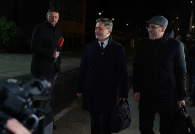 ОСУМЊИЧЕН У СЛУЧАЈУ “ГЕНЕРАЛШТАБ” Министар Никола Селаковић стигао у Јавно тужилаштво за организовани криминал на саслушање ДОШАО У ПРАТЊИ АДВОКАТА