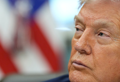 ТРАМП ГУБИ СТРПЉЕЊЕ ЗБОГ УКРАЈИНЕ Од Кијева се очекује ВИШЕ СПРЕМНОСТИ ЗА ДОГОВОР