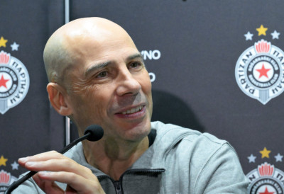 ПЕЊАРОЈА ДЕБИТУЈЕ НА КЛУПИ ЦРНО-БЕЛИХ: Партизан вечерас дочекује Макаби